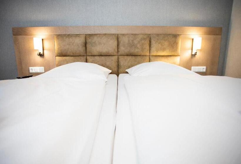 Номер Комфорт, Romantik Hotel Stryckhaus