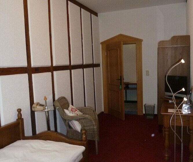 Номер Стандарт Индивидуальный, Akzent Hotel Berg S Alte Bauernschänke  Wellness Und Wein