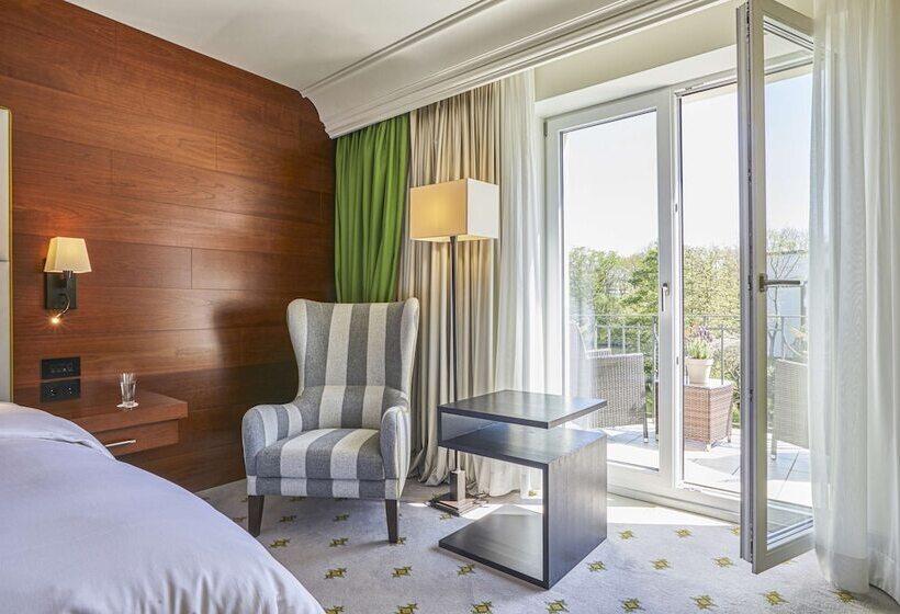 اتاق لوکس, Hilton Frankfurt Gravenbruch