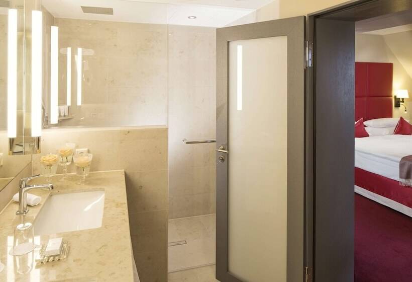 سوییت جونیور, Hilton Frankfurt Gravenbruch