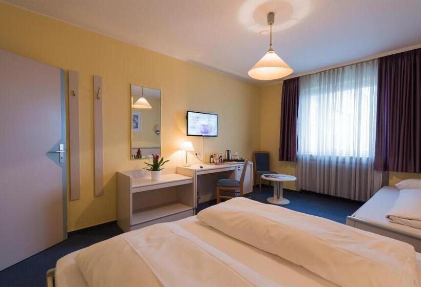 四人标准间, Tagungshotel Höchster Hof