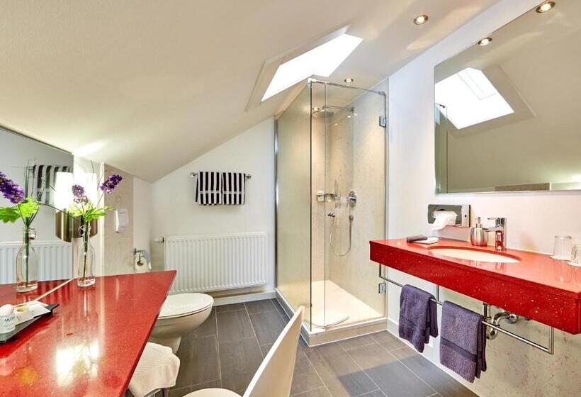 Четырехместный Номер Superior, Zum Turm     Apartments Und Gästezimmer