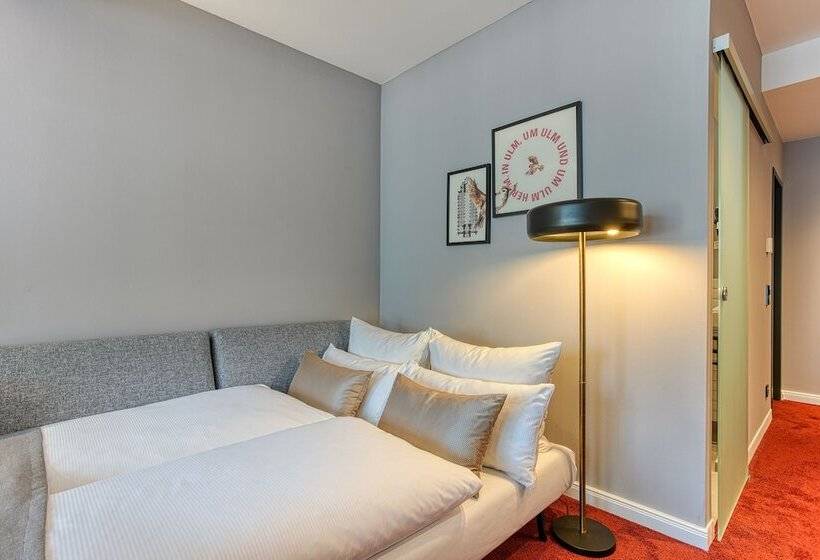Номер Стандарт Трехместный, Centro Hotel Stern, Trademark Collection By Wyndham