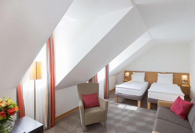 Номер Комфорт, Dorint Hotel Würzburg