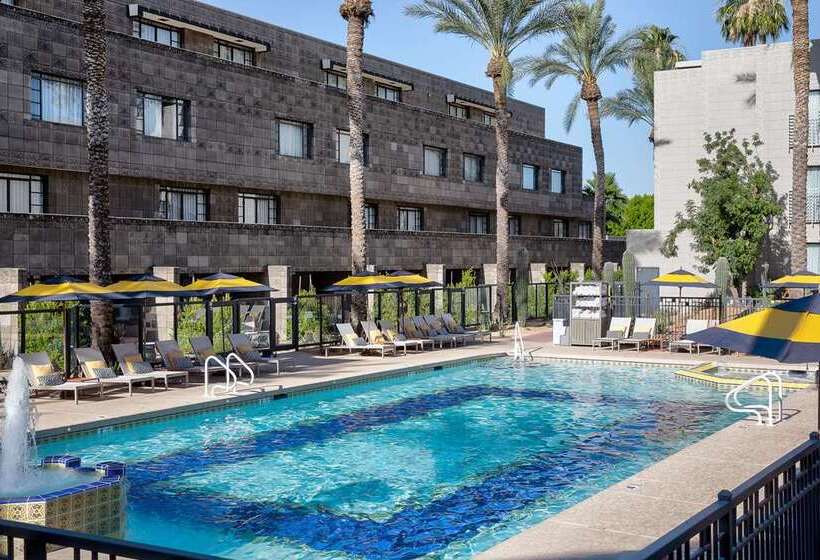 주니어 스위트 킹사이즈 침대, Hilton Colon Quito