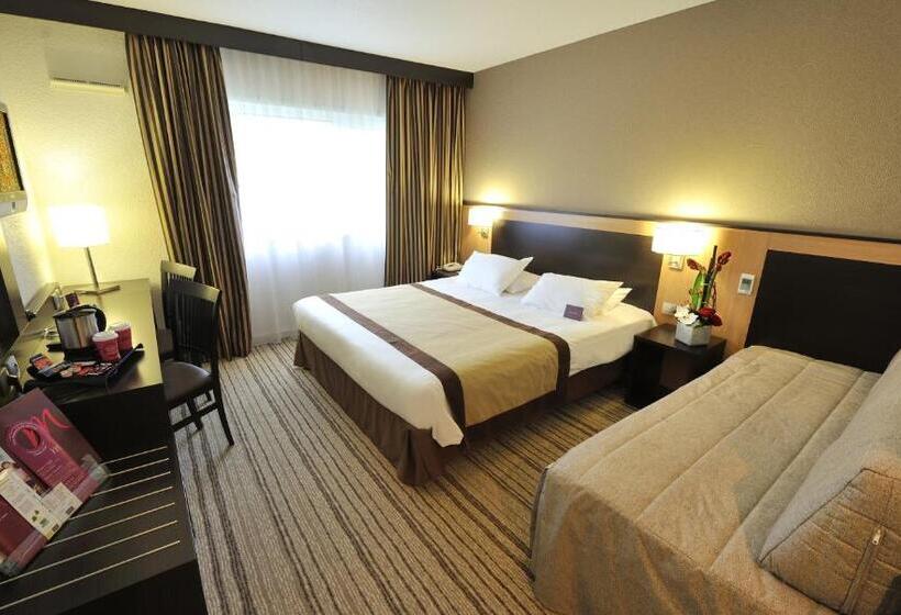 Номер Стандарт Трехместный, Hôtel Mercure Rouen Valdereuil