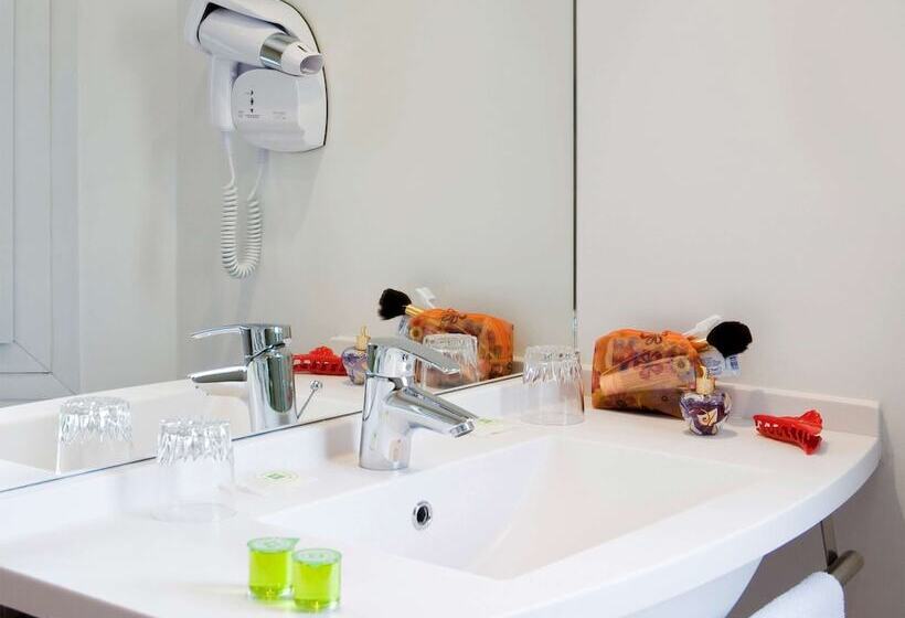 Люкс, Ibis Styles Nancy Centre Gare