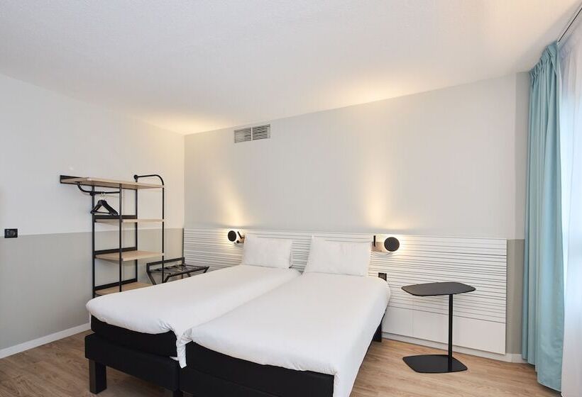Номер Стандарт, Ibis Styles Paris Poissy