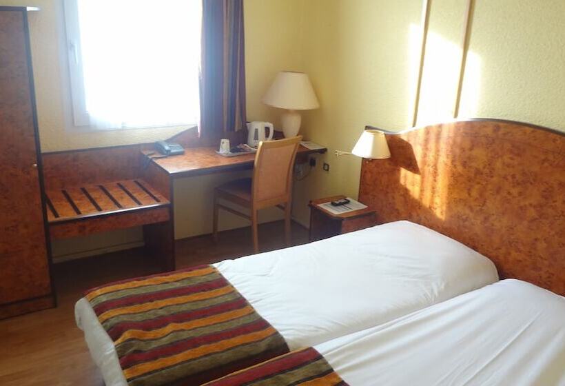 Семейный Номер, Logis Cottage