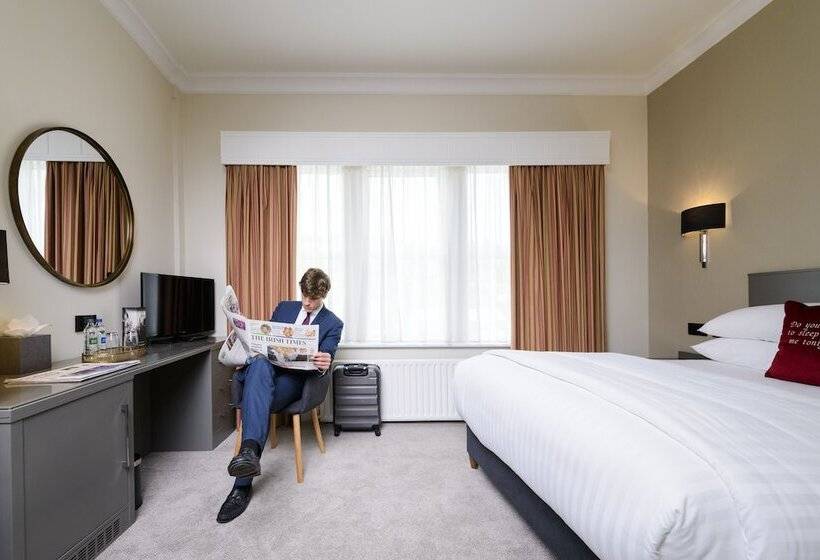 스탠다드 룸, The Metropole Hotel Cork