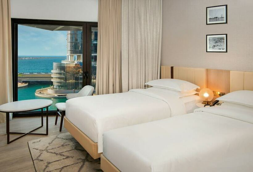 Люкс Real 2 Спальни, Sheraton Abu Dhabi Hotel & Resort