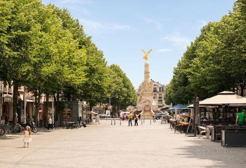 Номер Стандарт, Bristol Reims