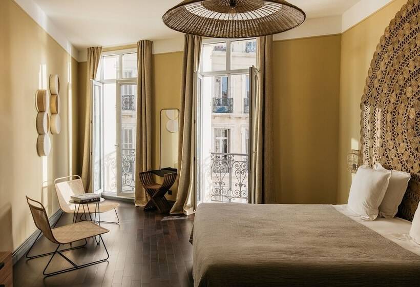 Четырехместный Номер Deluxe, New Hotel Le Quai   Vieux Port
