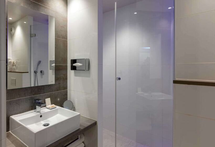 Номер Superior, Best Western Plus Le Lavarin