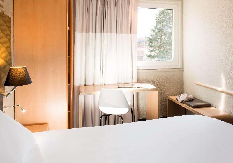 Номер Стандарт Двуспальная Кровать, Ibis Sallanches Porte Du Montblanc