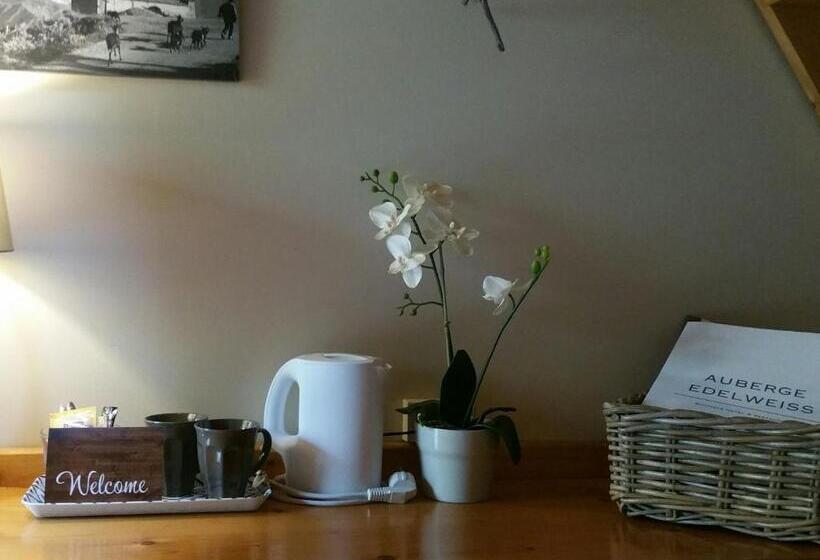 Номер Стандарт, Auberge Edelweiss