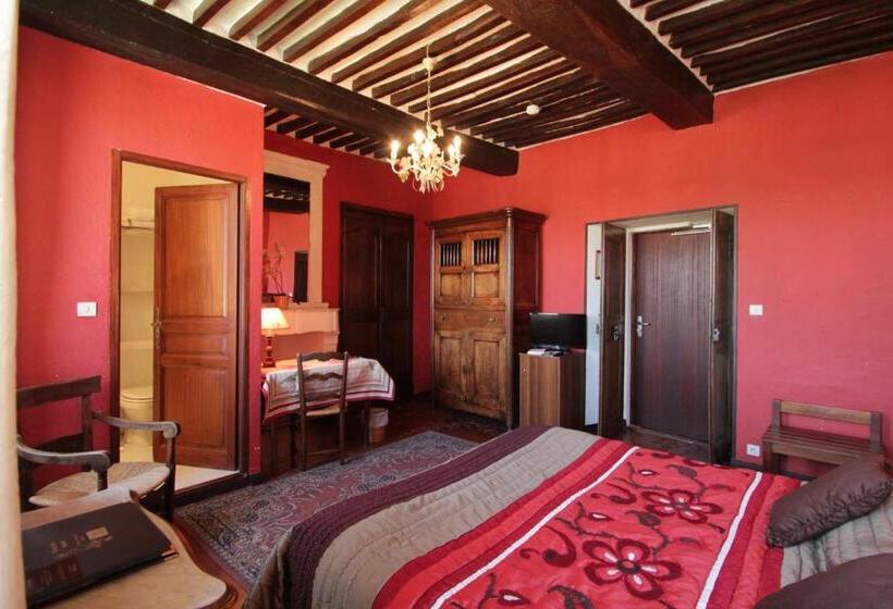 Номер Стандарт, Hostellerie Le Beffroi