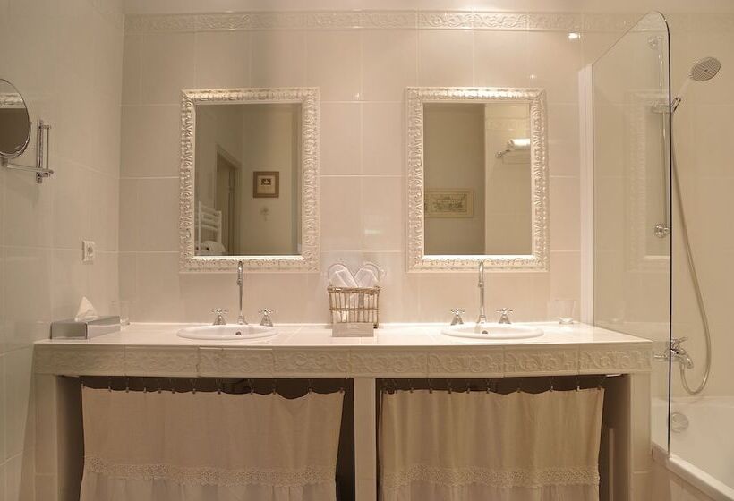 Suite Junior, Les Glycines   Hôtel & Spa   Teritoria