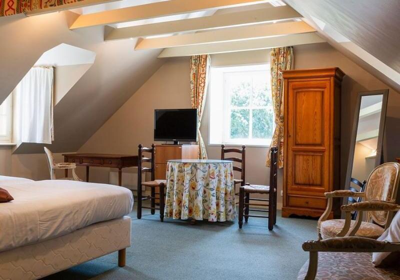 Номер Стандарт, Manoir De Moëllien, The Originals Relais