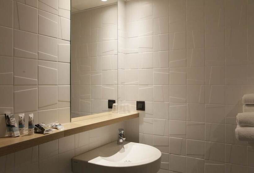 Номер Superior, Mercure Lyon Charbonnieres