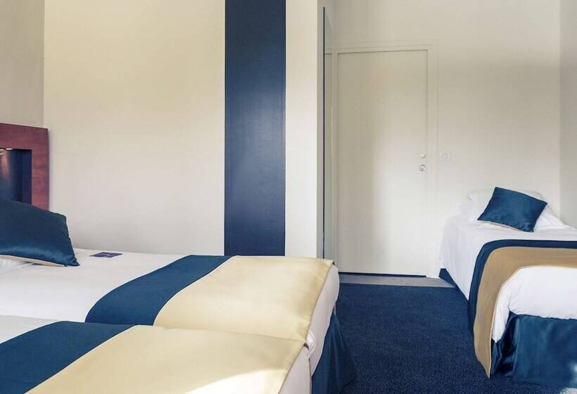 Номер Стандарт Трехместный, Mercure Maurepas Saint Quentin