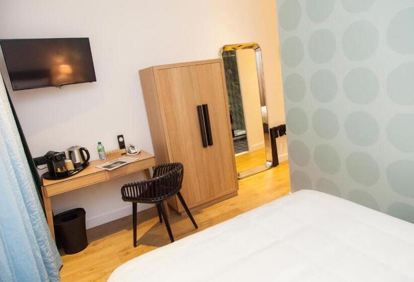 Индивидуальный Номер Классика, The Originals Boutique, Hôtel Le Lion, Clermontferrand