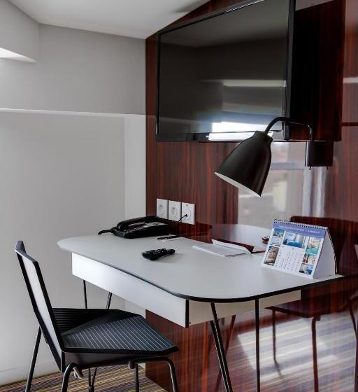 Апартаменты 1 Спальня, Privilège Appart Hôtel Saint Exupéry