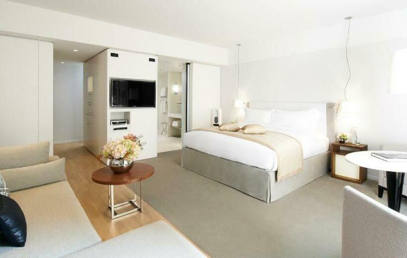 سوییت پرستیژ, Sofitel Paris Arc De Triomphe