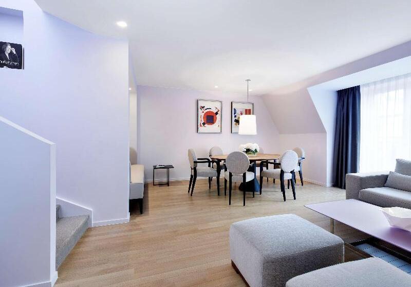 سوئیت جونیور پریمیوم, Sofitel Paris Arc De Triomphe