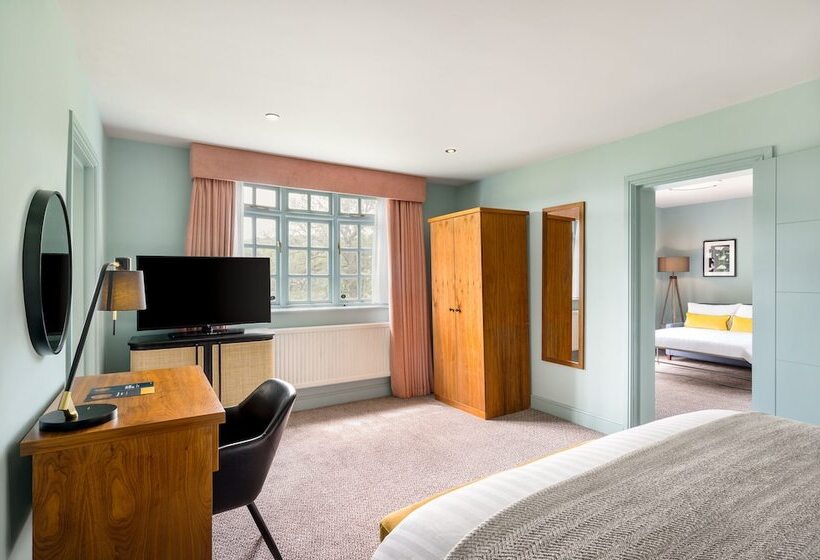 Люкс, Voco Lythe Hill Hotel & Spa, An Ihg