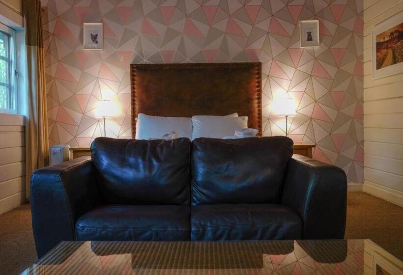 キャビン, Chevin Country Park Hotel & Spa