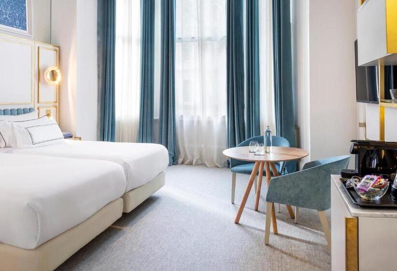 Номер Премиум, Meliá London Kensington Member Of Meliá Collection