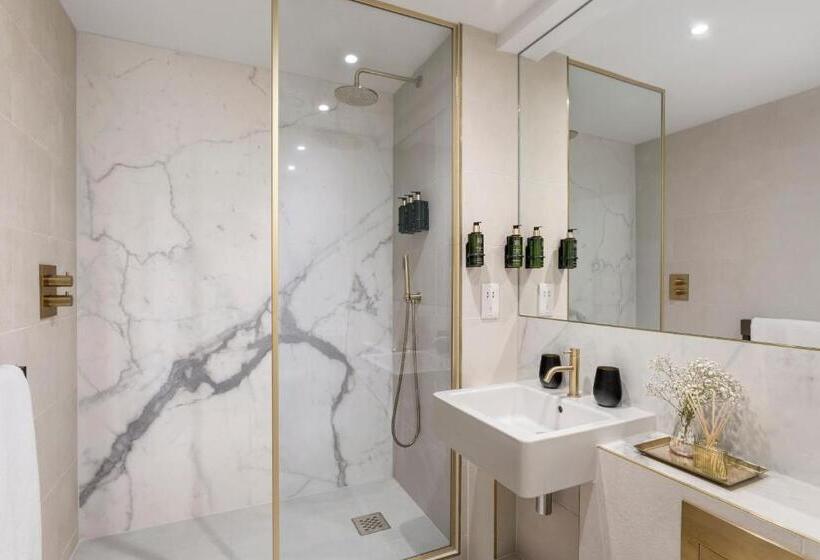 Номер Премиум, Meliá London Kensington Member Of Meliá Collection