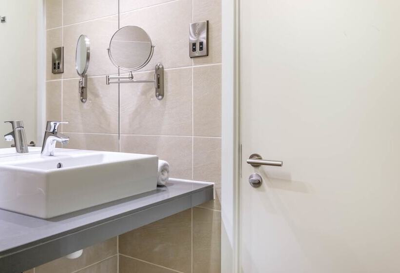 Классический Номер, Garner Hotel Preston Samlesbury, An Ihg