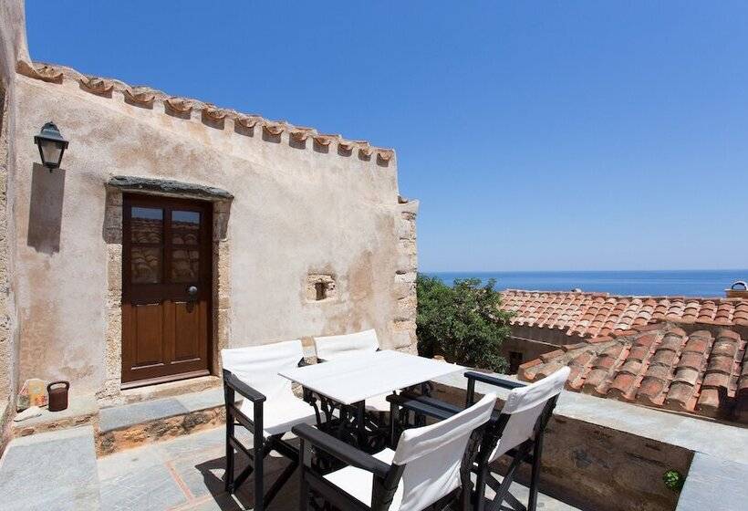 Family Suite, Bastione Malvasia