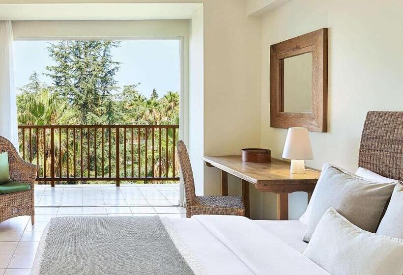 חדר משפחתי מקשר, Grecotel Filoxenia, Beach Luxury Resort
