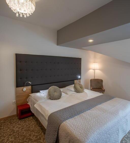 اتاق استاندارد, átrium Rooms & Café