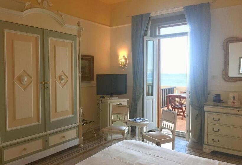 Quarto standard vista mar com balcao, Villa Las Tronas Hotel & Spa