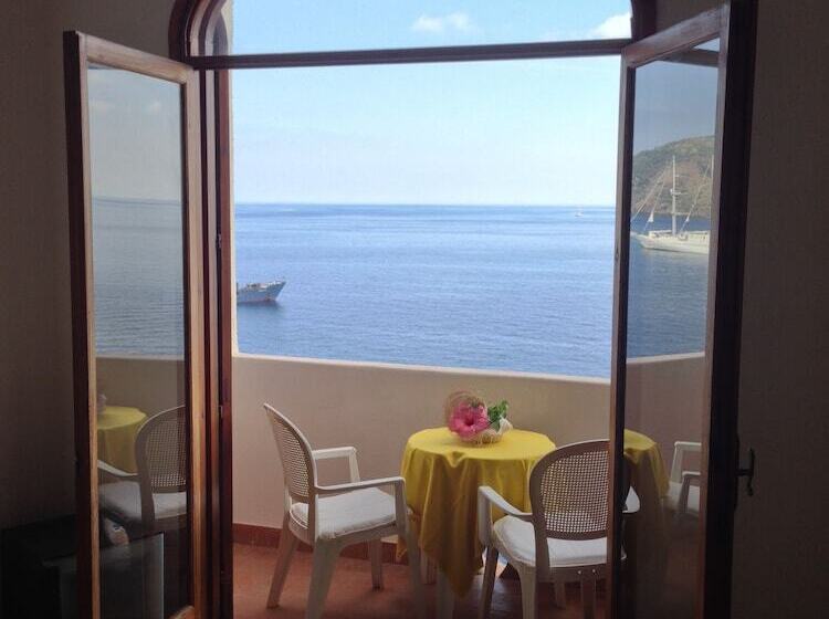 Quarto Superior, Carasco