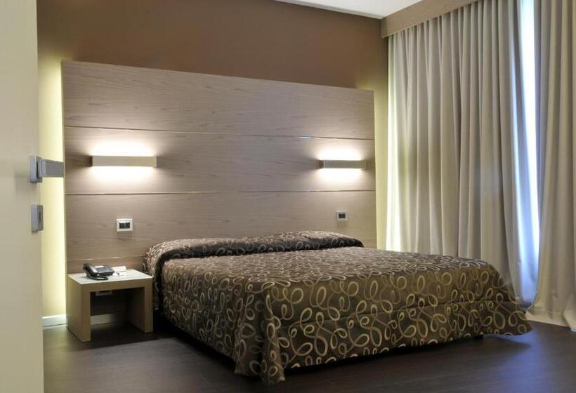 Habitació Superior, Federico Ii