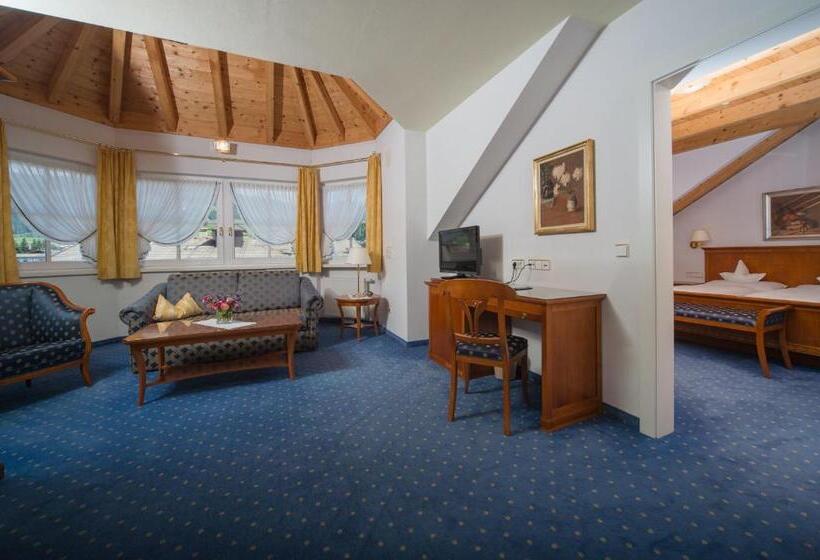 Люкс, Park Hotel Bellevue