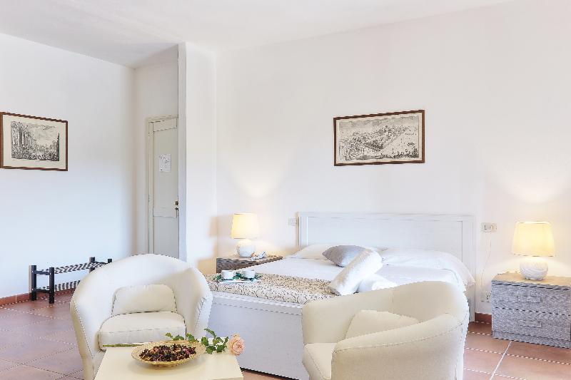 سوییت, Resort Le Picchiaie