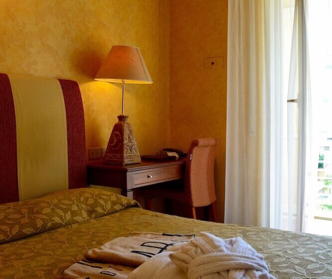 Четырехместный Номер Стандарт, Ambienthotels Panoramic
