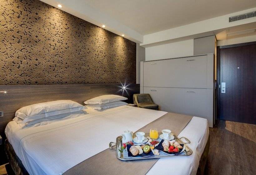 اتاق خانوادگی, Best Western Plus Hotel Farnese