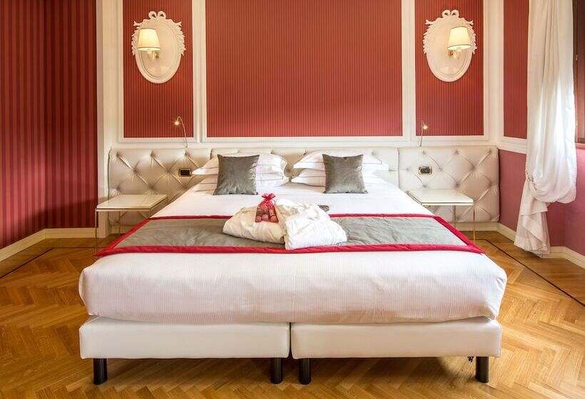 Junior Suite, Grande Albergo Roma