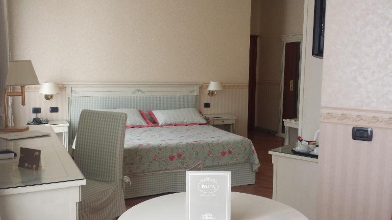 标准间带湖景, Posta