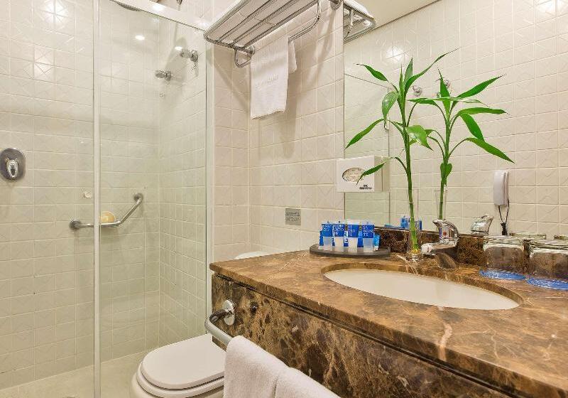 اتاق لوکس, Rome Cavalieri A Waldorf Astoria