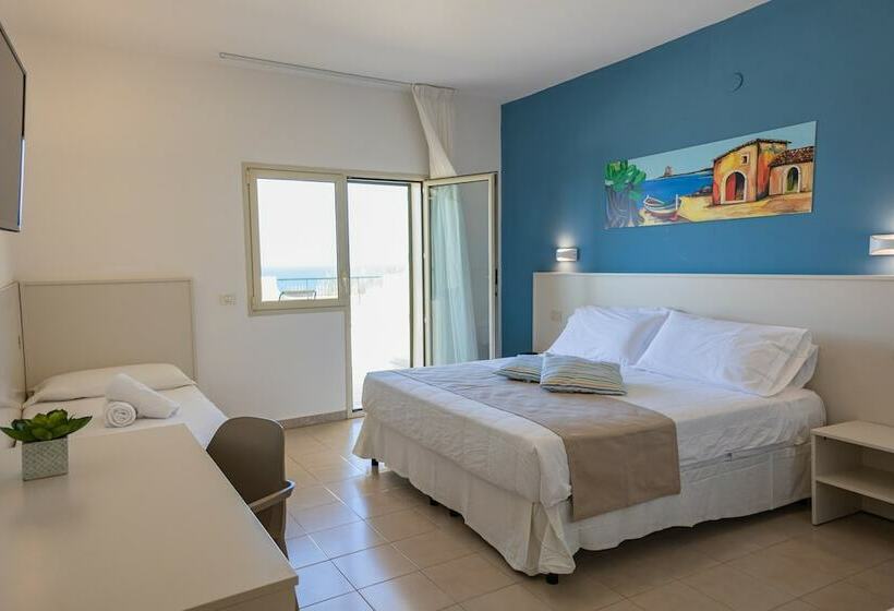 4인용 수피리어 룸, Cdshotels Terrasini   Città Del Mare