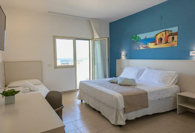 스탠다드 4인용 룸 바다전망, Cdshotels Terrasini   Città Del Mare