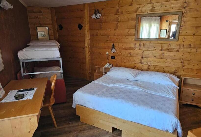 Четырехместный Номер Стандарт, B&b La Montanara